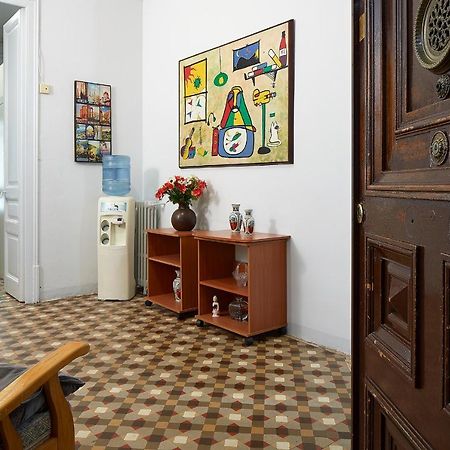 B&B Estudiantes Balmes Βαρκελώνη Εξωτερικό φωτογραφία