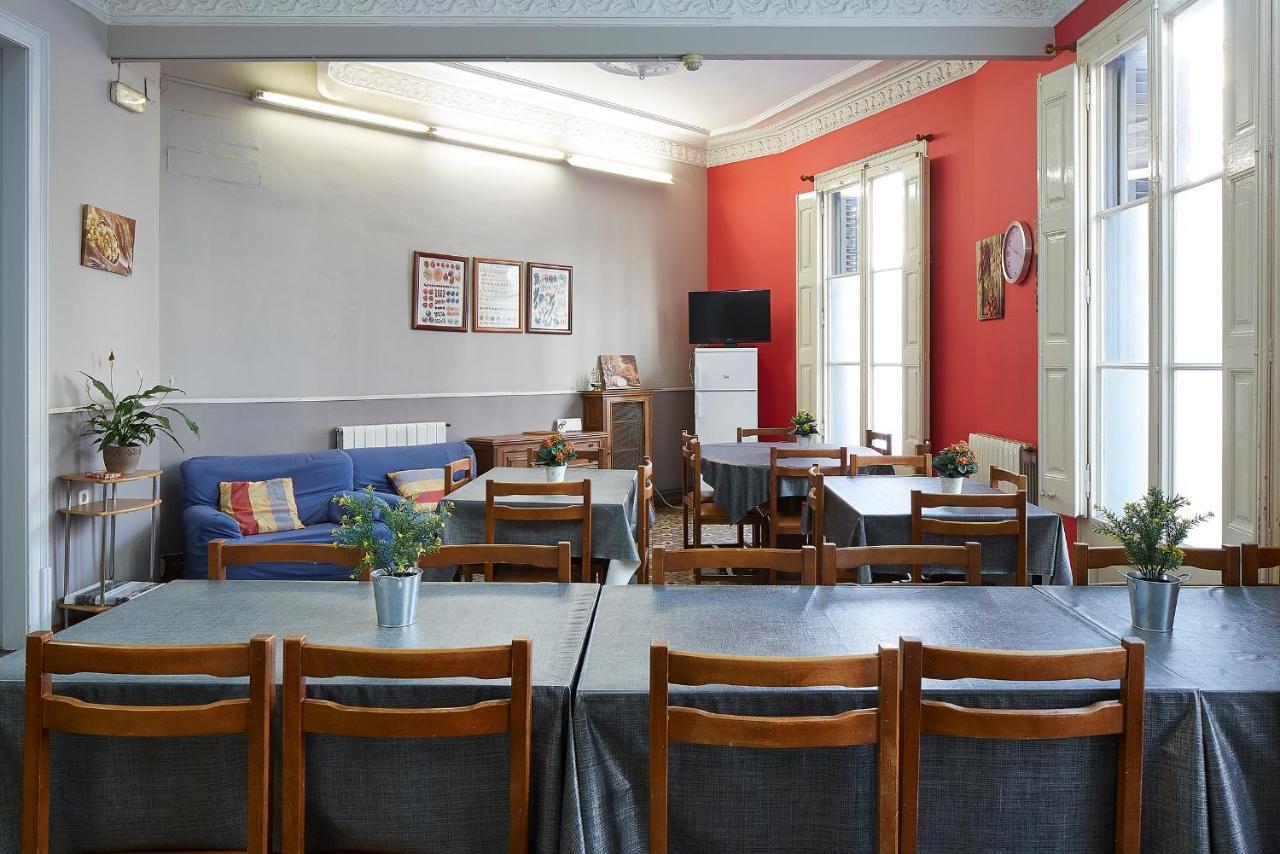 B&B Estudiantes Balmes Βαρκελώνη Εξωτερικό φωτογραφία